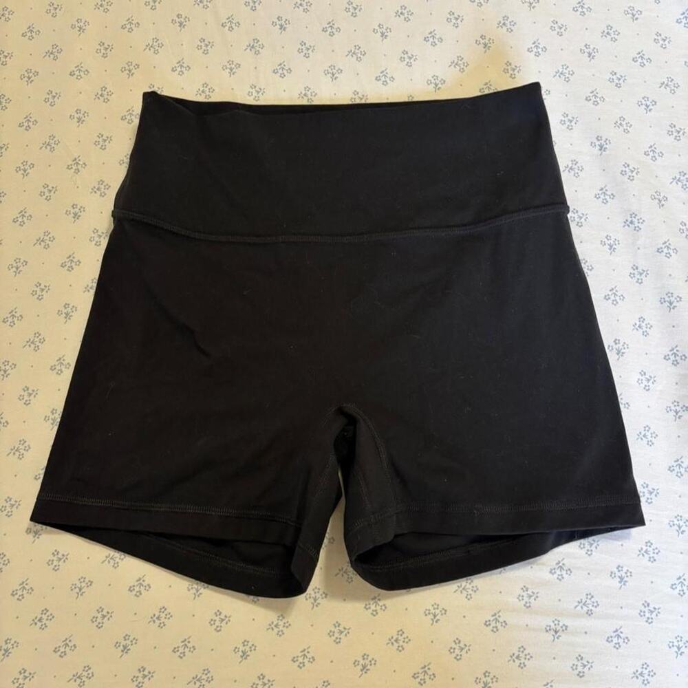 Crz yoga high waisted biker shorts